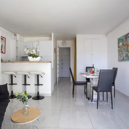 Apartman Holidays 80 By Interhome