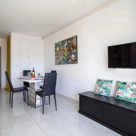 Holidays 80 By Interhome *